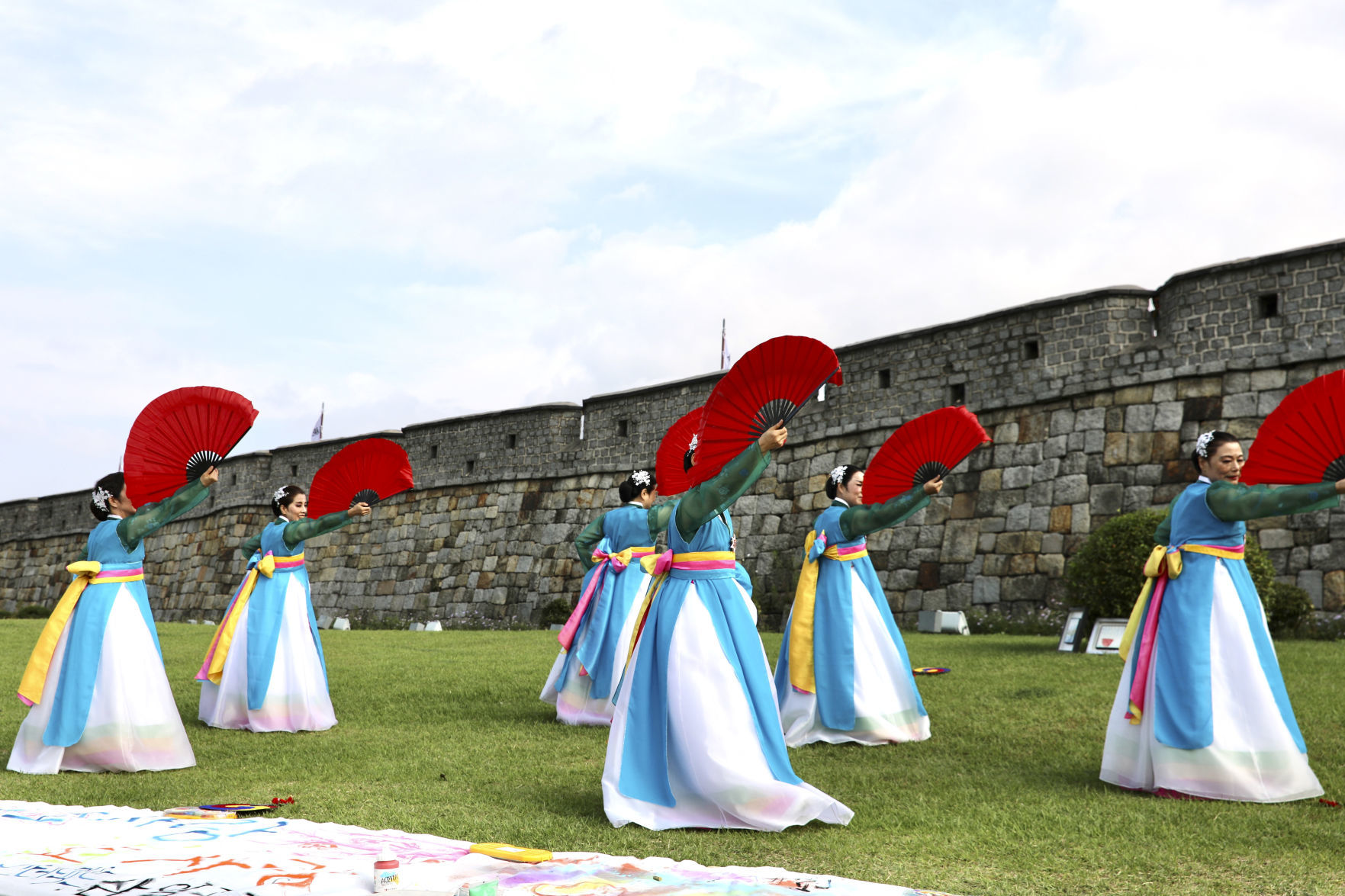 110419SouthKorea11YON.jpg
